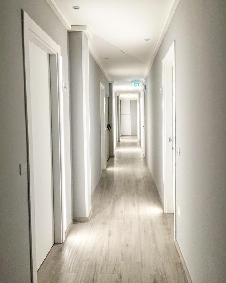 Hotel Il Veliero Торе Сан Джовани Удженто Екстериор снимка